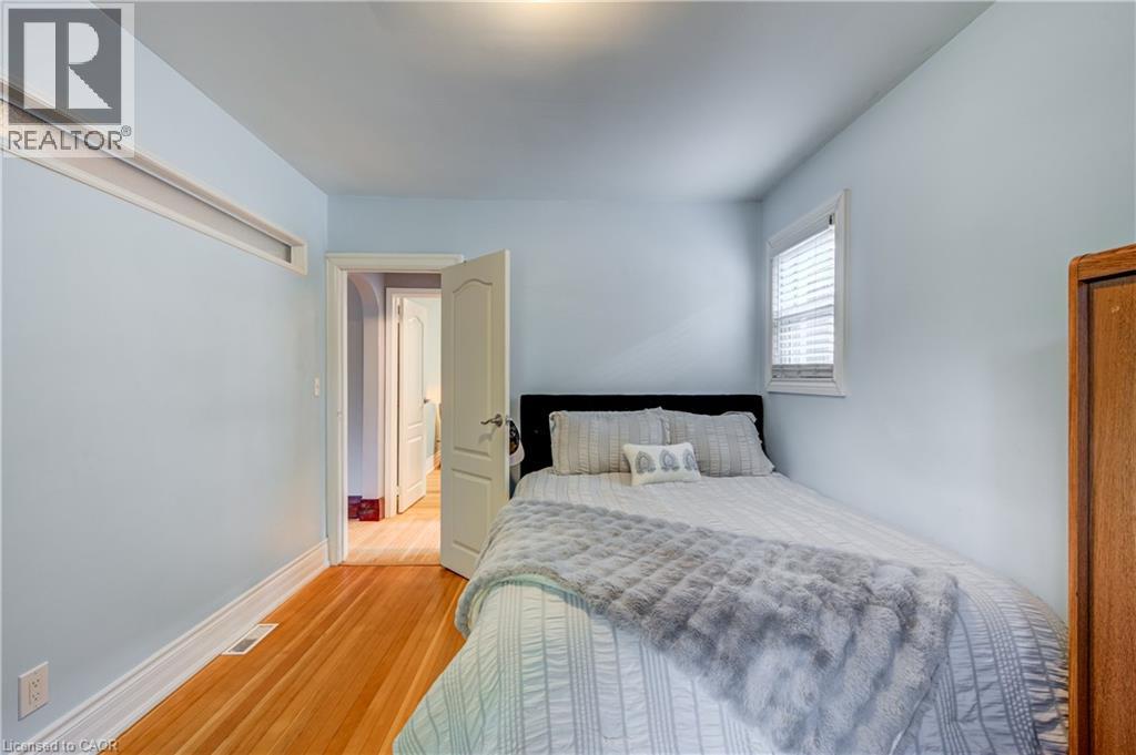 119 Bond Street Property Photo 30