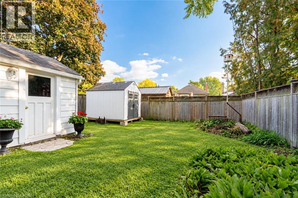119 Bond Street Property Photo 47