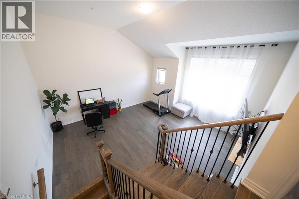 64 Holder Drive Property Photo 14