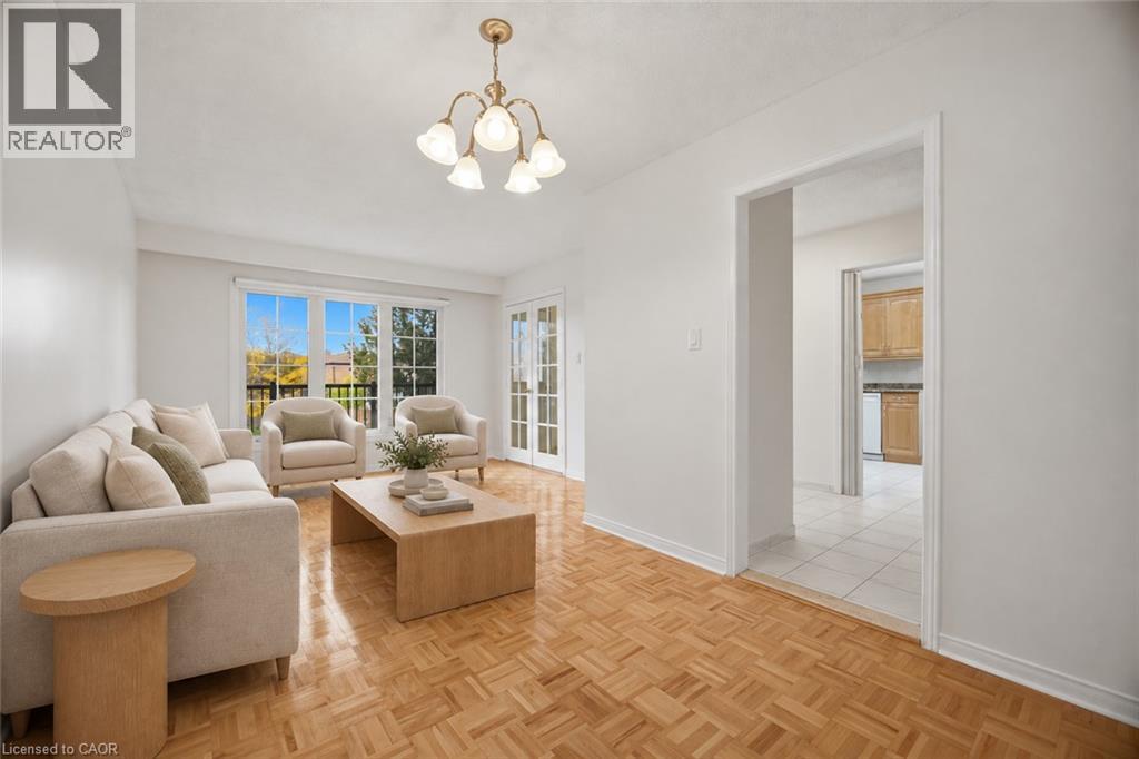 4200 Greybrook Crescent Property Photo 10