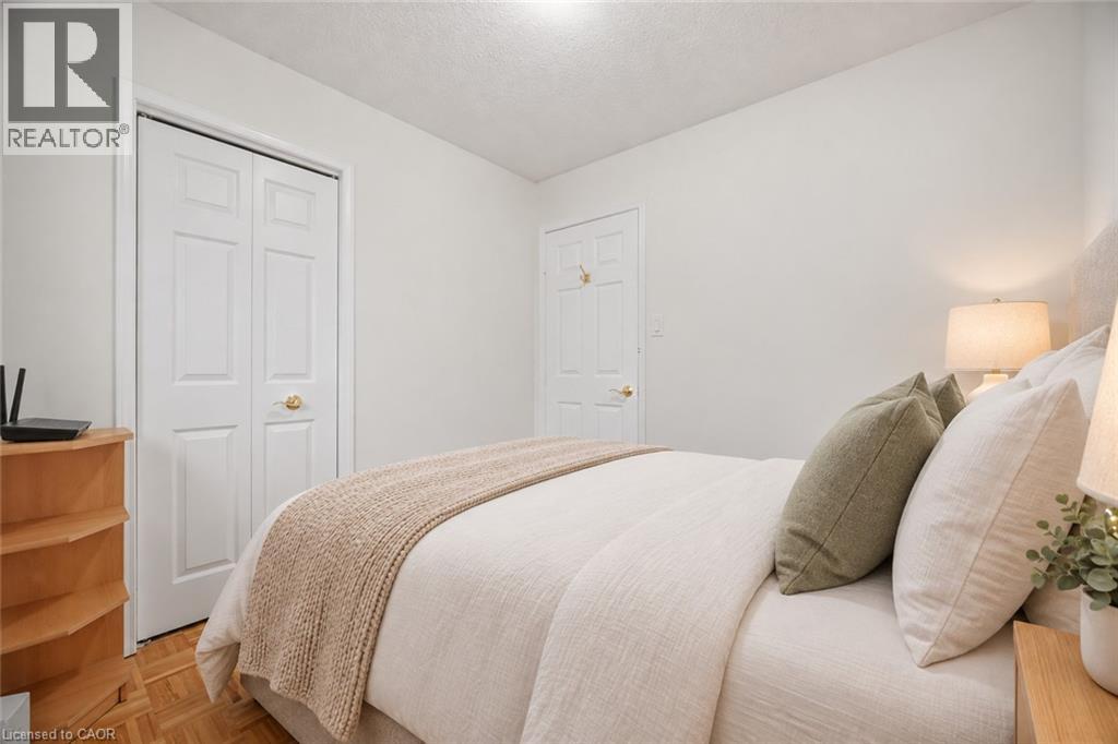 4200 Greybrook Crescent Property Photo 26