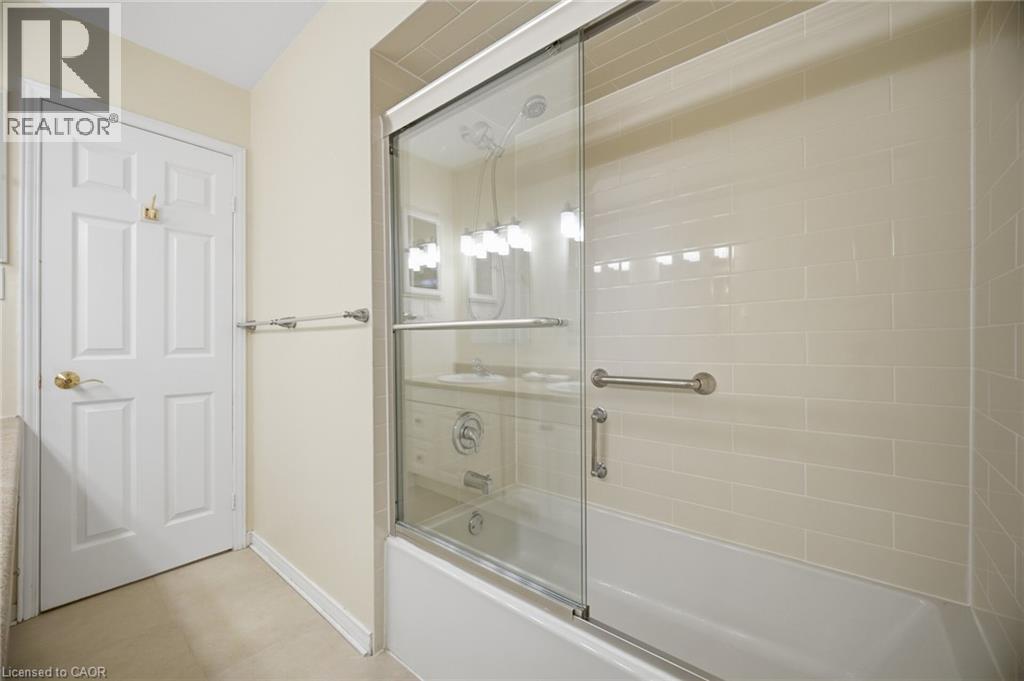 4200 Greybrook Crescent Property Photo 28