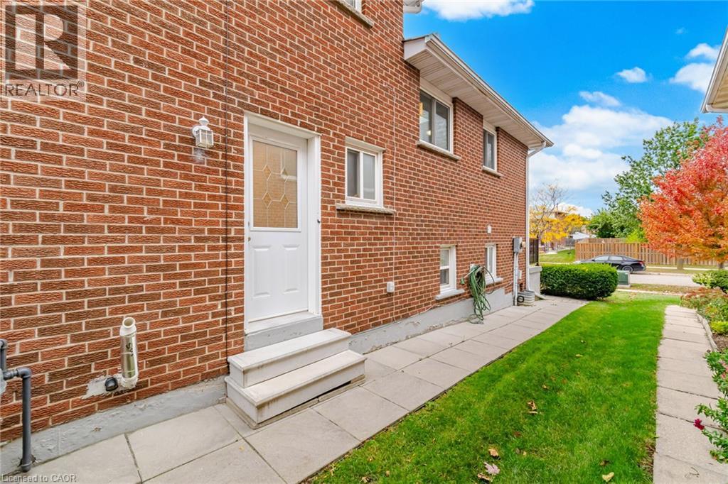 4200 Greybrook Crescent Property Photo 31