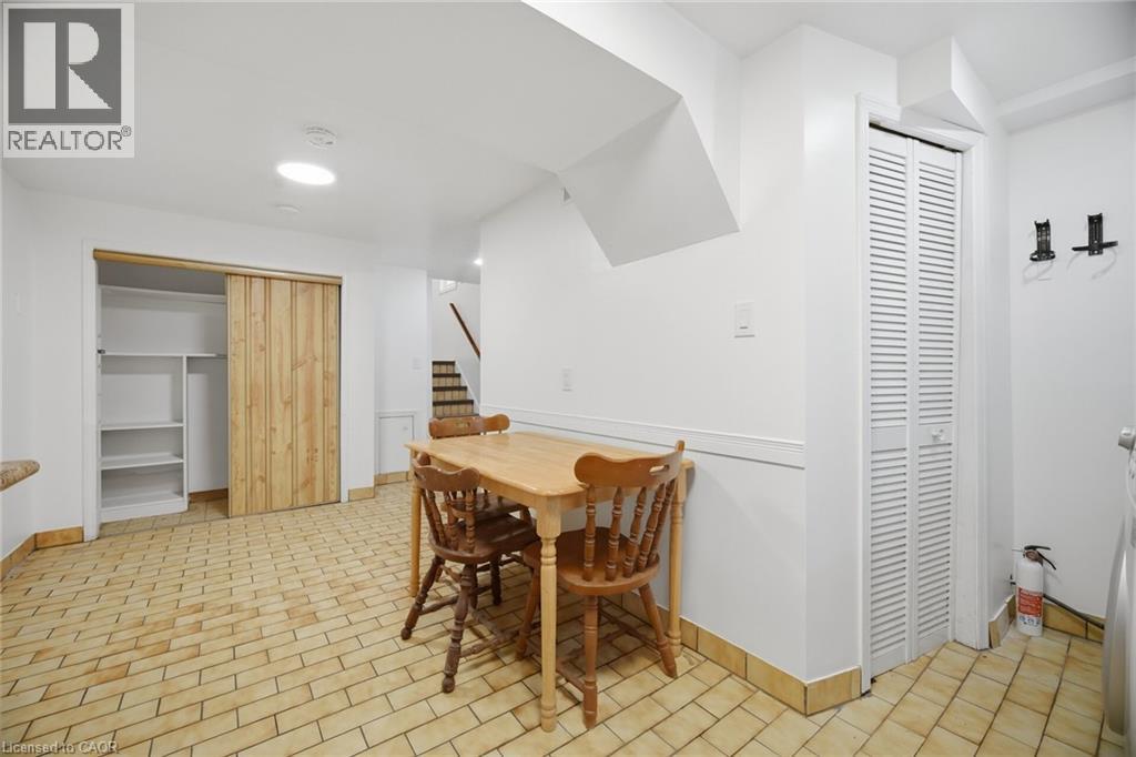 4200 Greybrook Crescent Property Photo 38