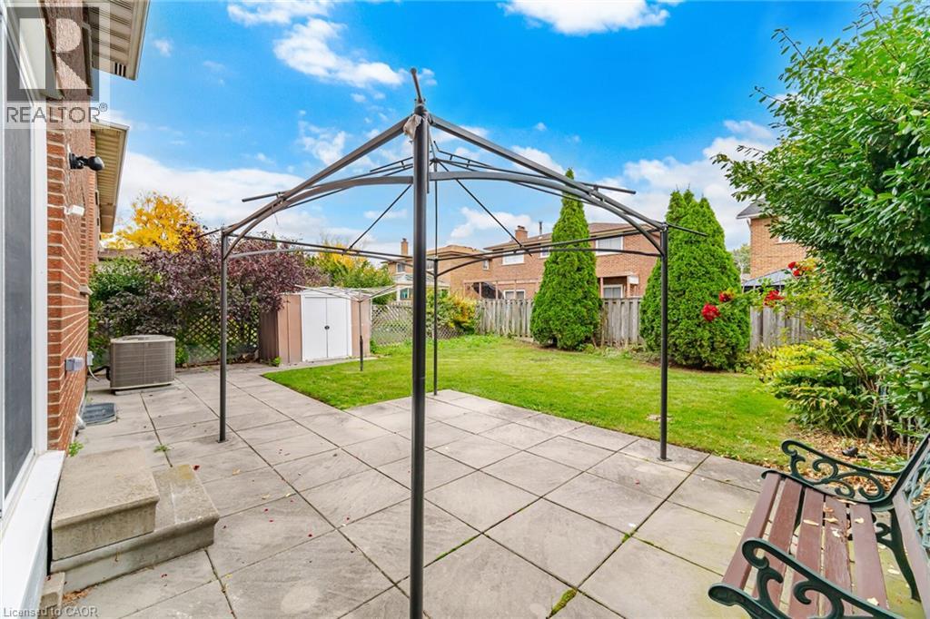 4200 Greybrook Crescent Property Photo 45