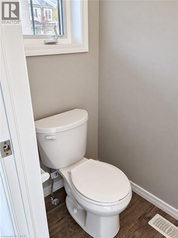 50 Pinnacle Drive Unit# 52 Property Photo 3