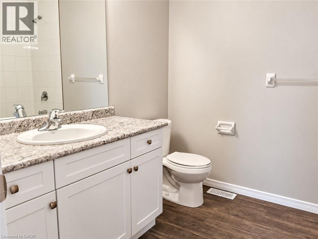 50 Pinnacle Drive Unit# 52 Property Photo 11