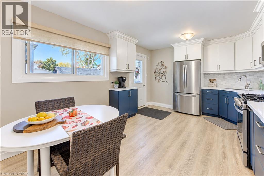 87 Bond Street Property Photo 10