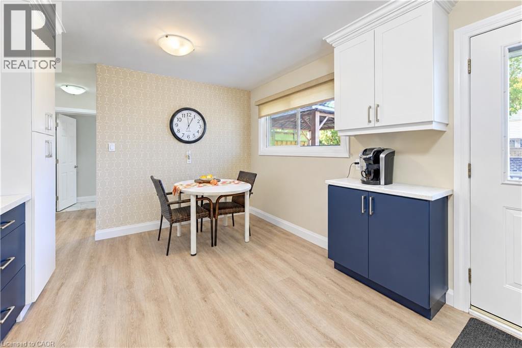 87 Bond Street Property Photo 15