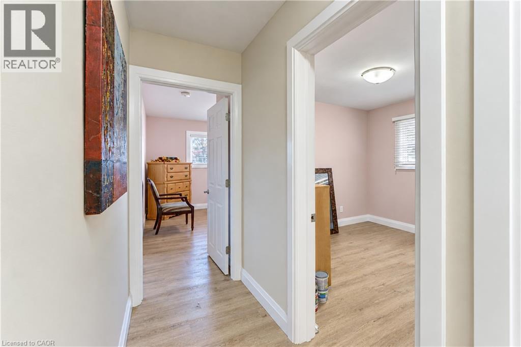 87 Bond Street Property Photo 19