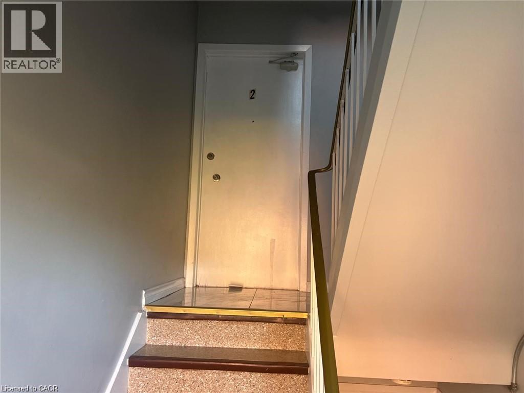 92 Confederation Drive Unit# 2 Property Photo 4