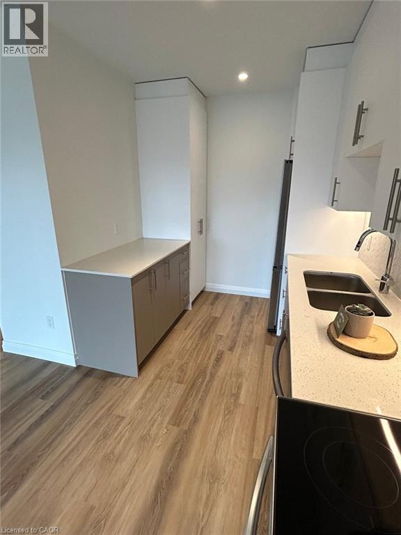 525 New Dundee Road Unit# 704 Property Photo 17