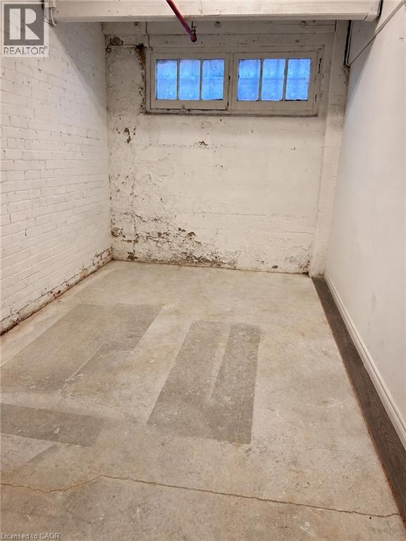 468 Cumberland Avenue Unit# B7 Property Photo 7