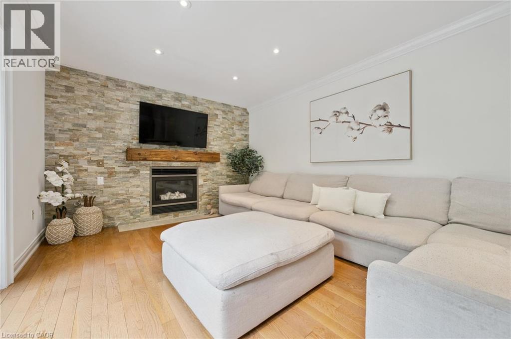 3092 Shannon Crescent Property Photo 11