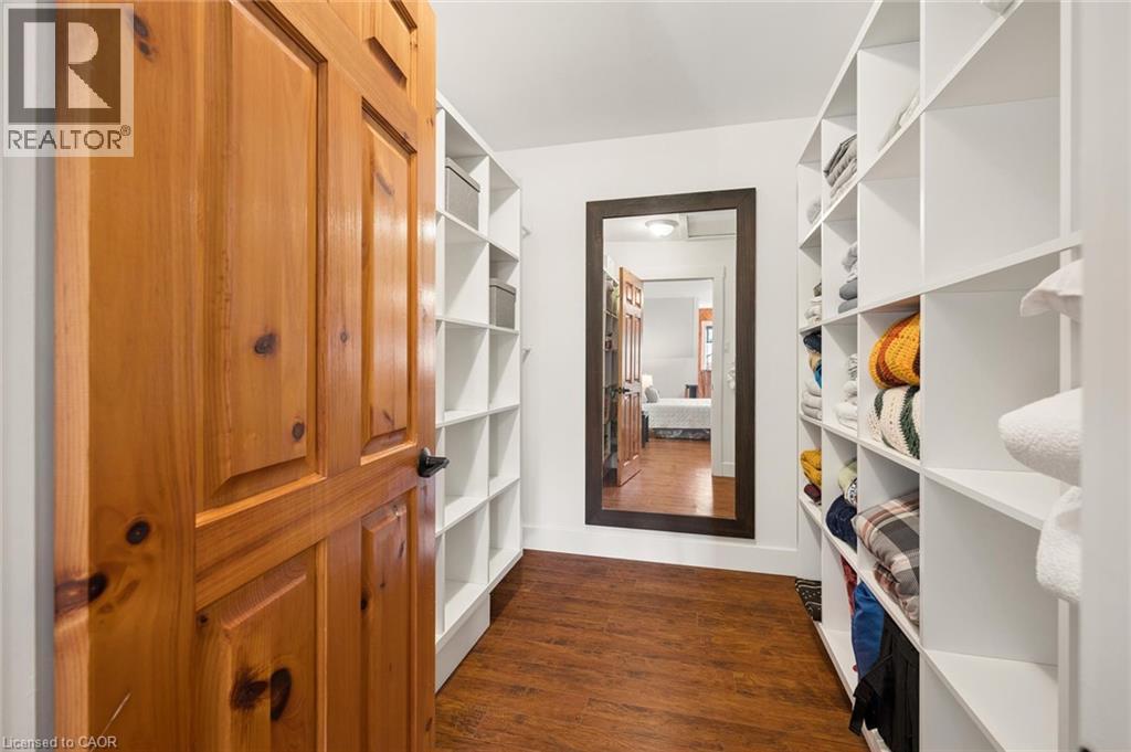 61 Spring Street Property Photo 32