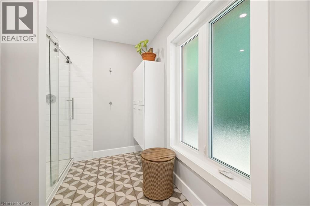 61 Spring Street Property Photo 36