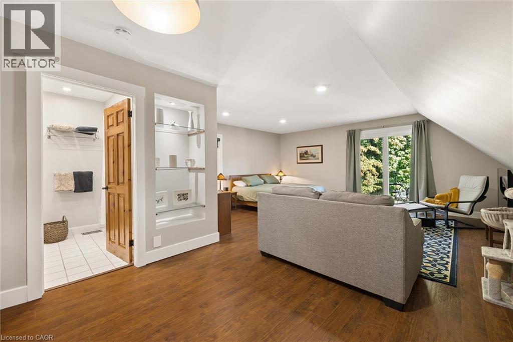 61 Spring Street Property Photo 39
