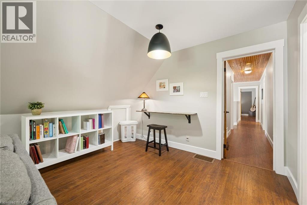 61 Spring Street Property Photo 40