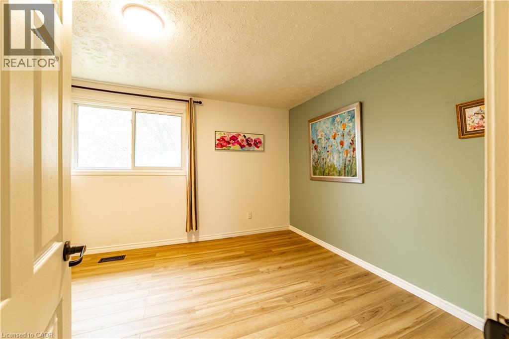 227 Fergus Avenue Property Photo 19