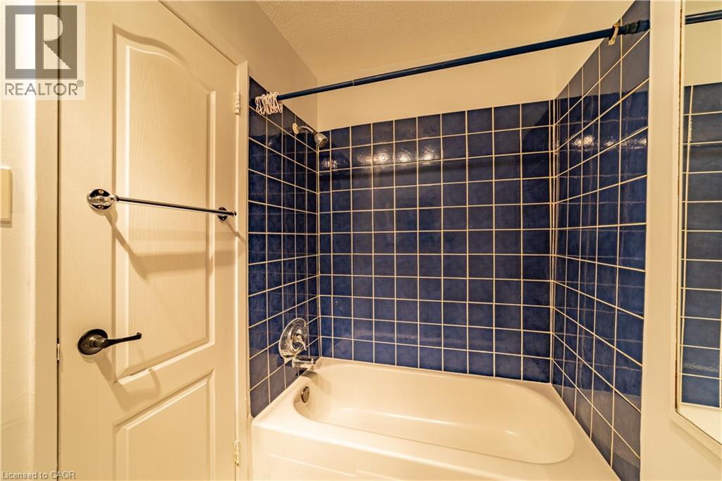 227 Fergus Avenue Property Photo 23