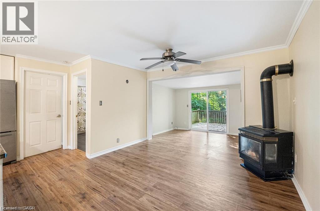 7465 East River Road Property Photo 13