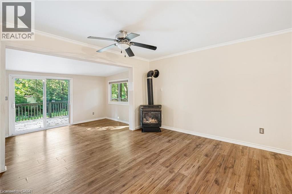 7465 East River Road Property Photo 14