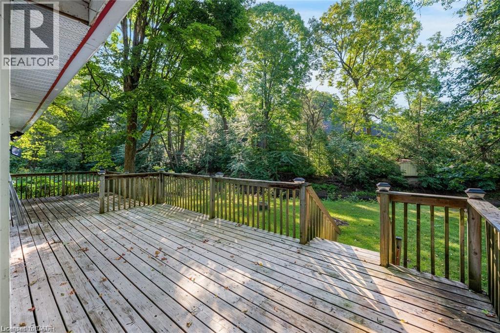 7465 East River Road Property Photo 32
