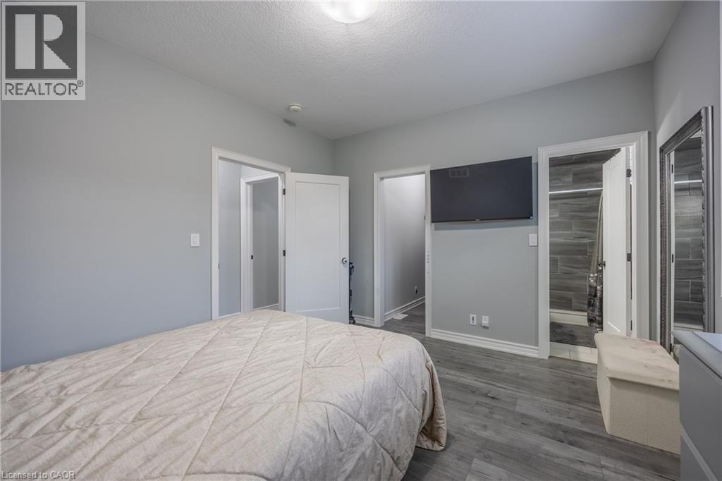 24 Craddock Boulevard Unit# 17 Property Photo 15