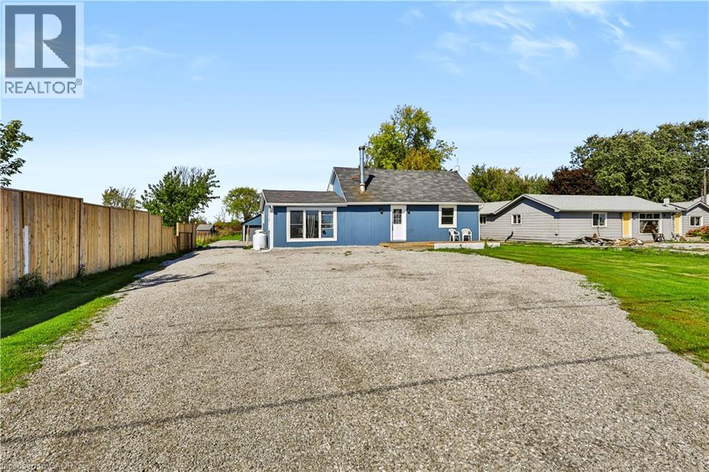 3689 Highway 6 Property Photo 1