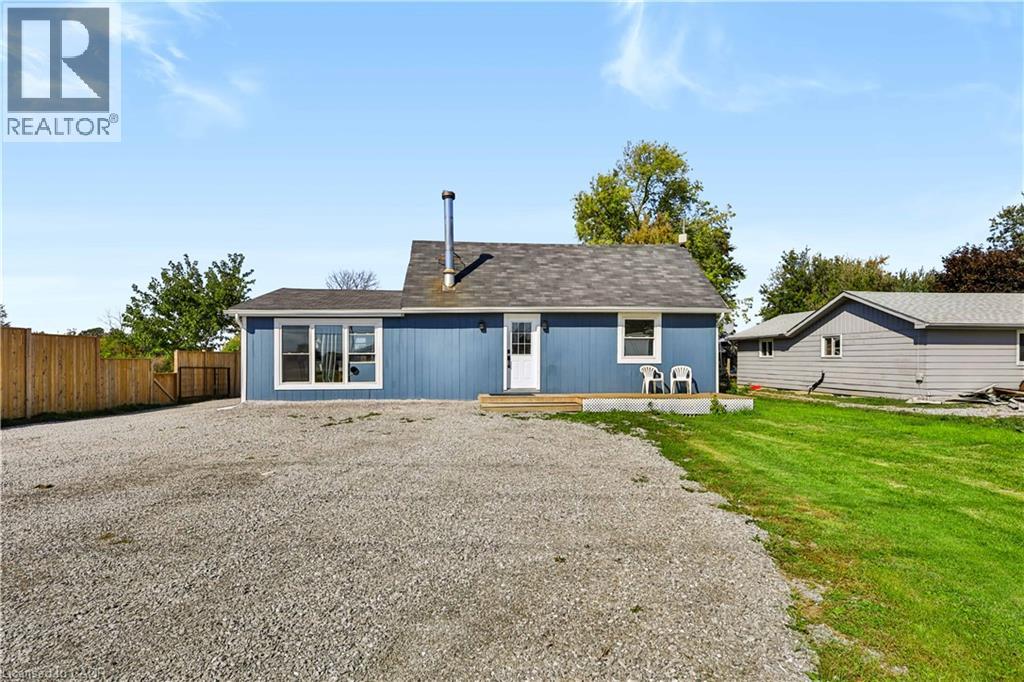 3689 Highway 6 Property Photo 2