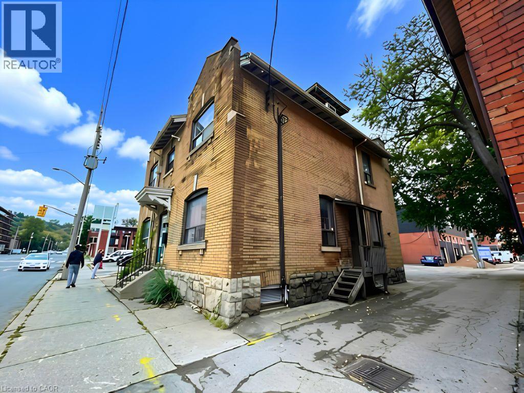 315 Main Street E Unit# A Property Photo 4