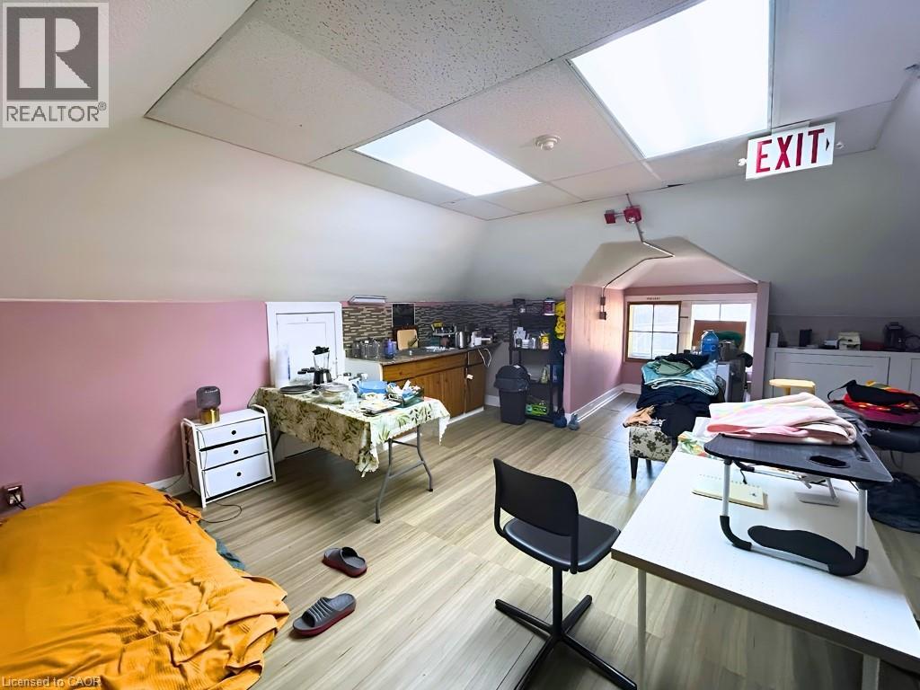 315 Main Street E Unit# A Property Photo 10