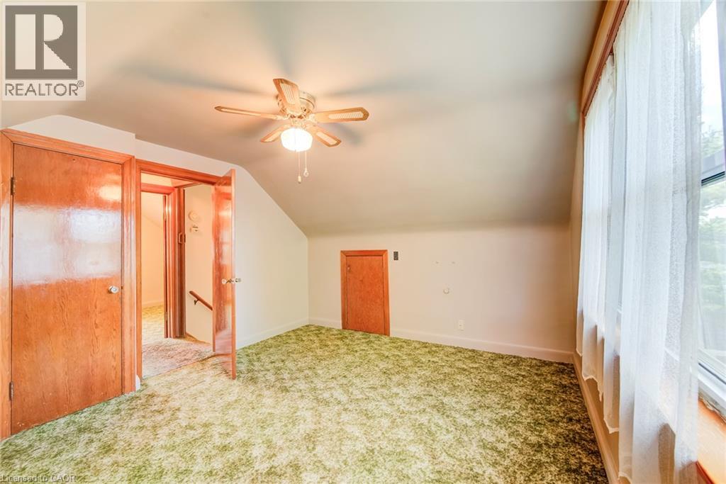 11 Crestwood Avenue Property Photo 20