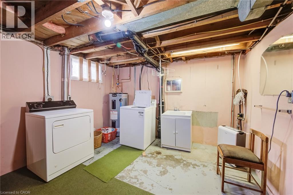 11 Crestwood Avenue Property Photo 24