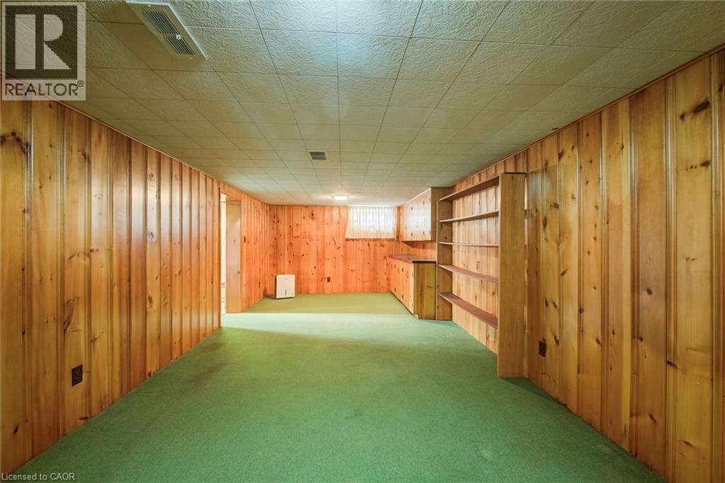 11 Crestwood Avenue Property Photo 31