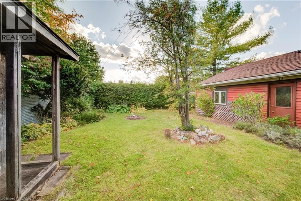 11 Crestwood Avenue Property Photo 33
