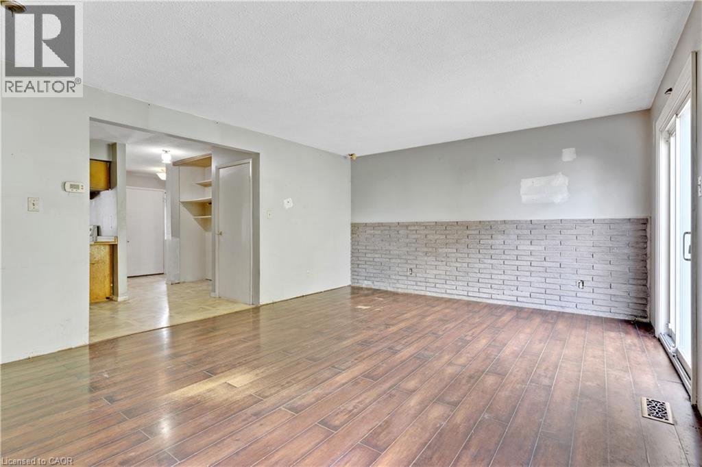 1482 Wildren Place Property Photo 6