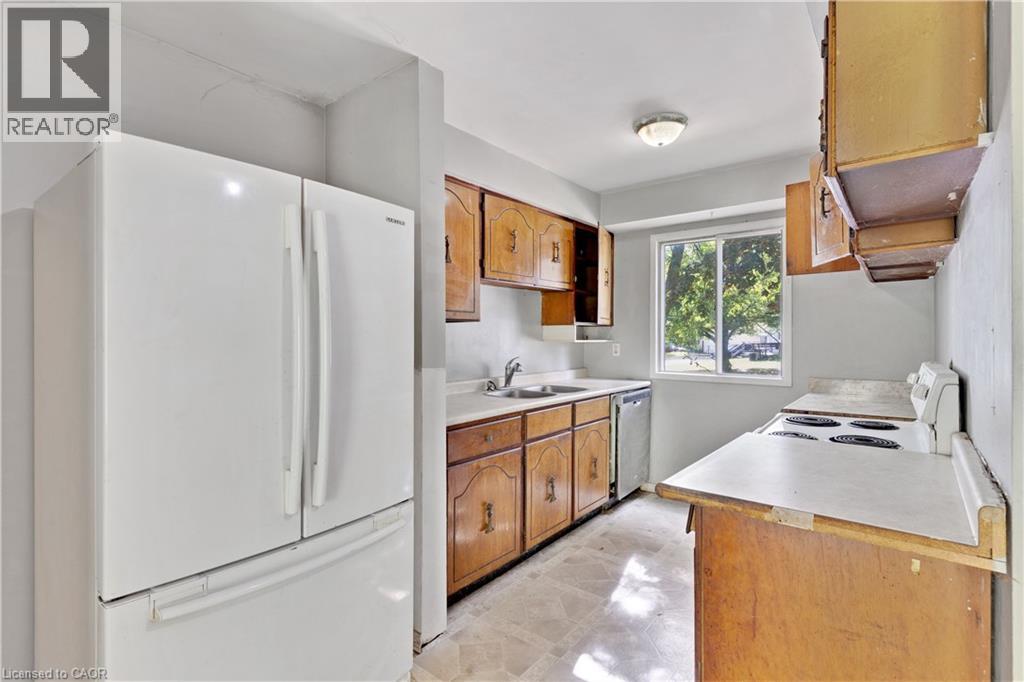 1482 Wildren Place Property Photo 10