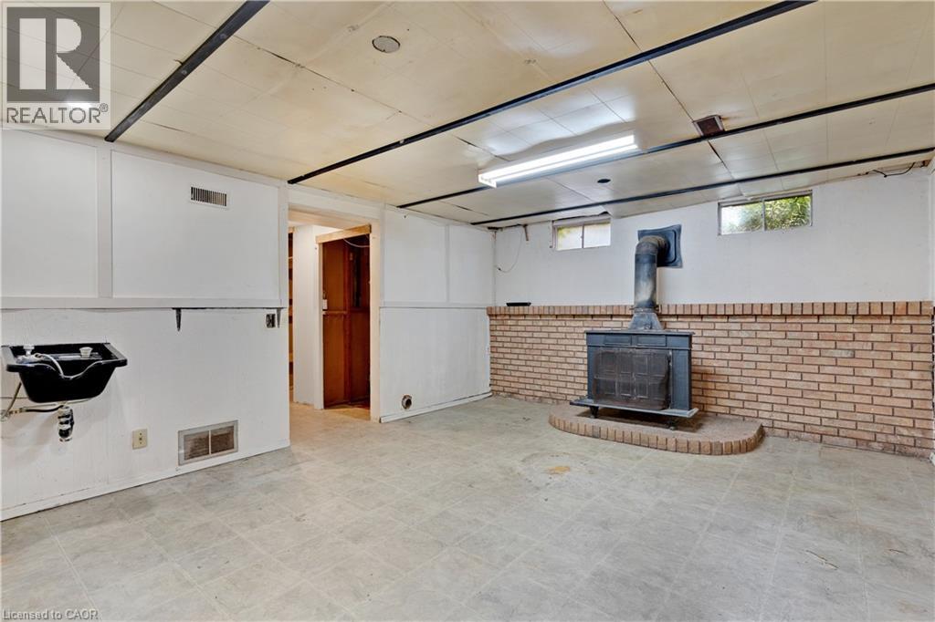 1482 Wildren Place Property Photo 32
