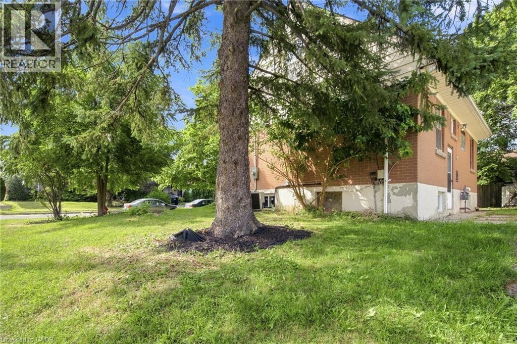 87 Radford Street Property Photo 30