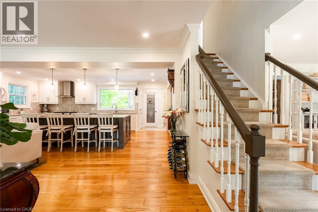 3 The Promenade Property Photo 9