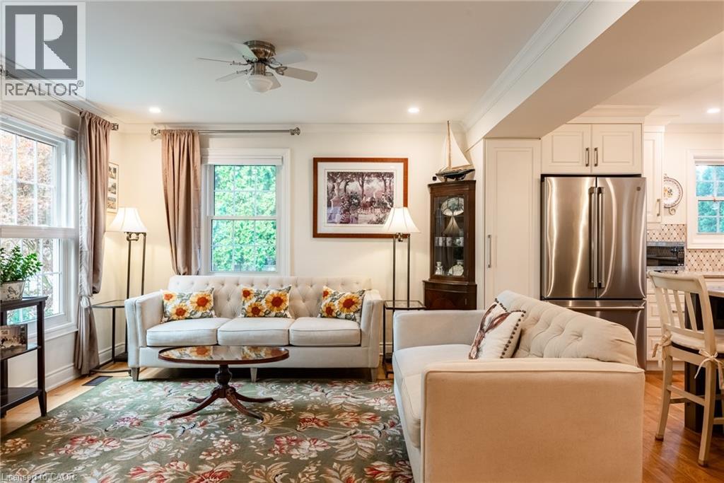 3 The Promenade Property Photo 12