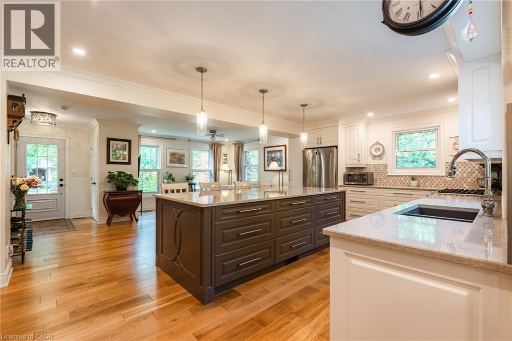 3 The Promenade Property Photo 15