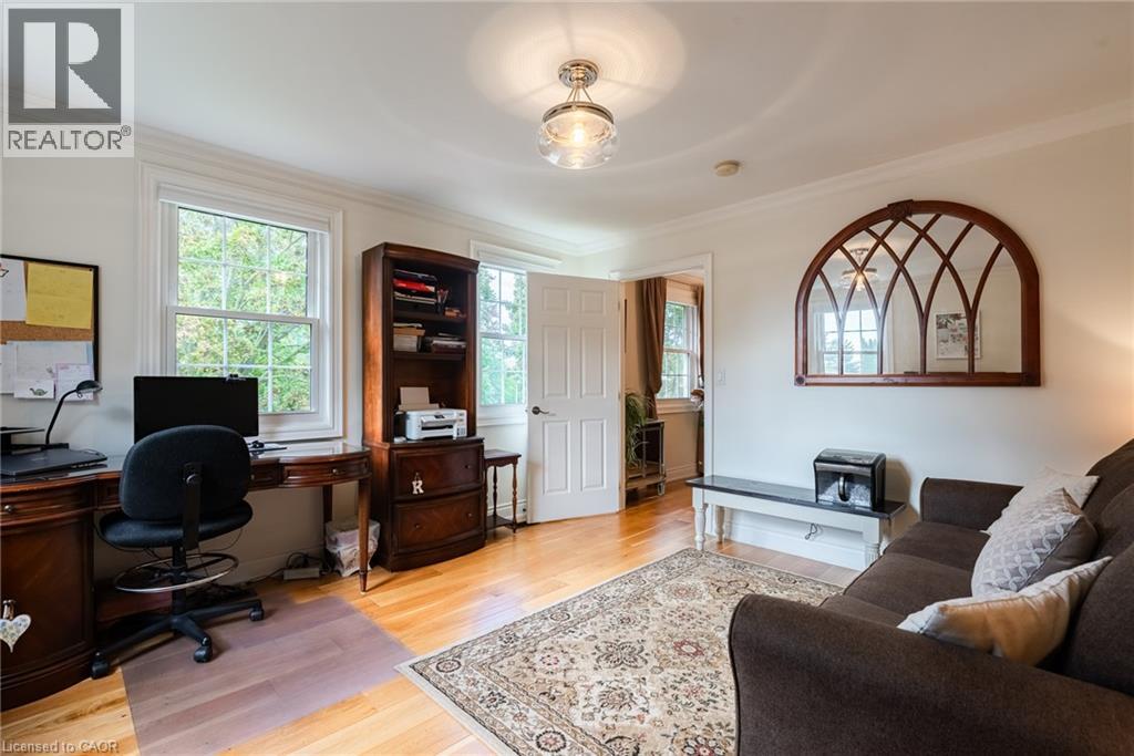 3 The Promenade Property Photo 27
