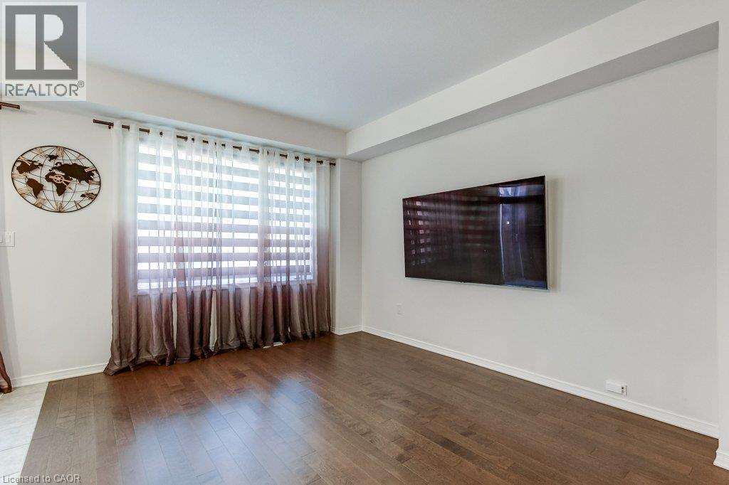 80 Oaktree Drive Property Photo 18