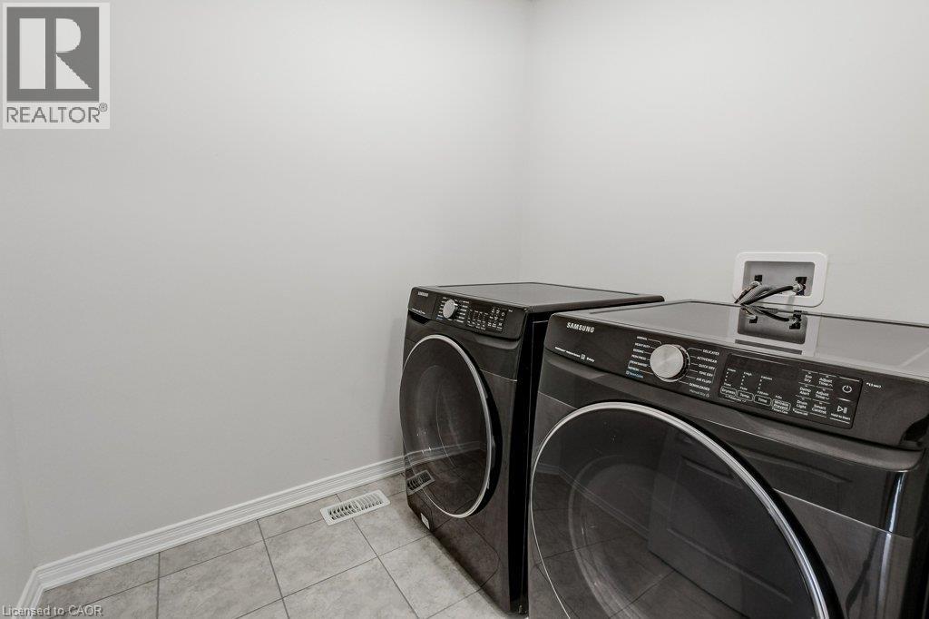 80 Oaktree Drive Property Photo 40