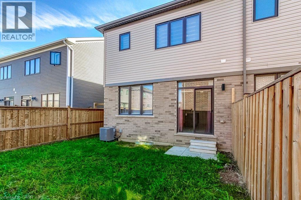 80 Oaktree Drive Property Photo 42