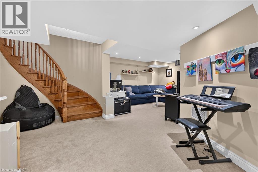 71 Cedarville Drive Property Photo 32