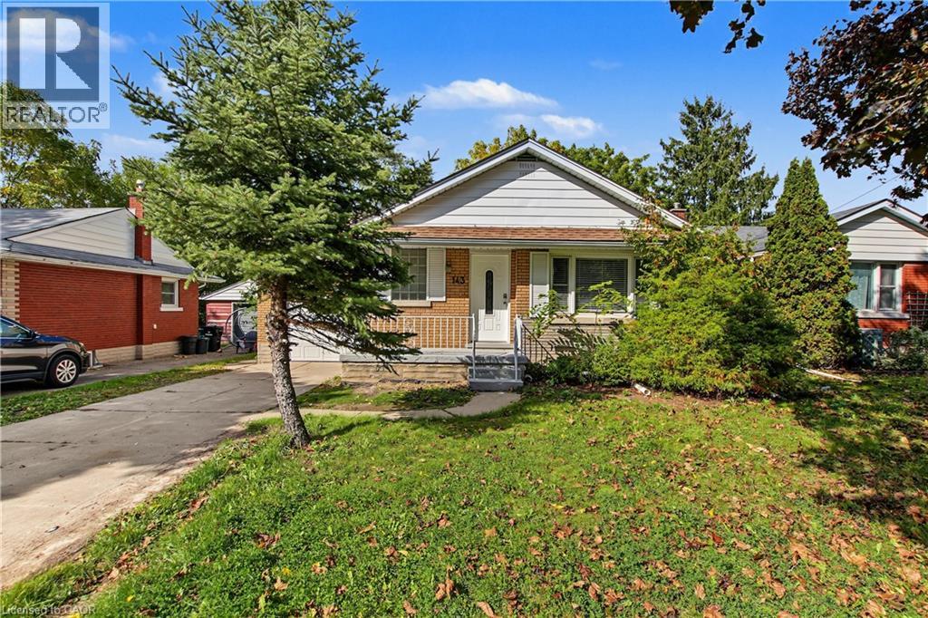 143 Elgin Crescent Property Photo 1