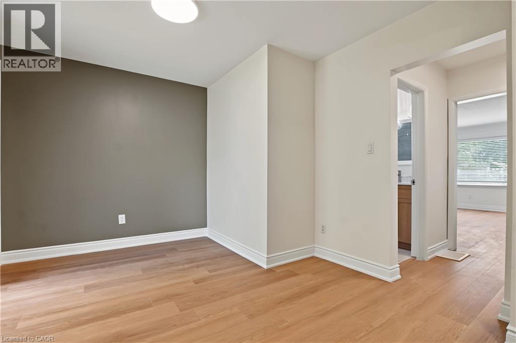 143 Elgin Crescent Property Photo 33